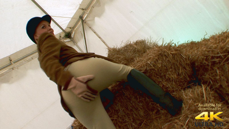  Okay, we have Caroline De Lys doing what she does best. Caroline is a...